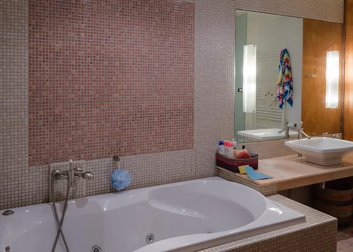 Сasa de vacaciones Colourfull Stone House Leonídion