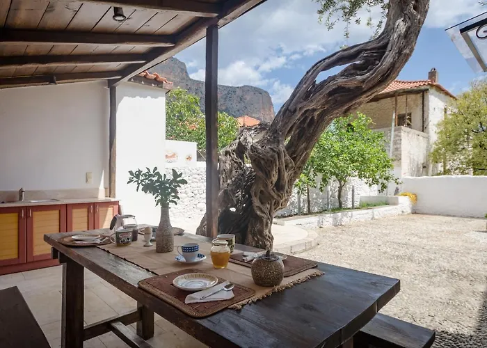 Colourfull Stone House Сasa de vacaciones *